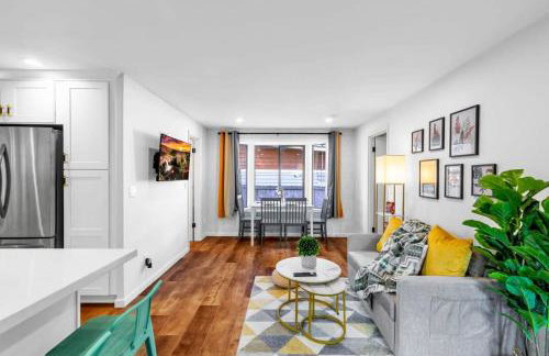 Hidden Renovated Garden Cottage Near Costco I99 - Foto 8