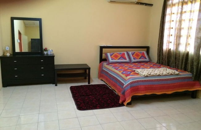 D'Subang Homestay - Photo 2