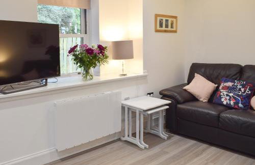 Mill Hall Cottages - Photo 2