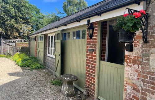 Old Cart Shed in Lyneham - Foto 1