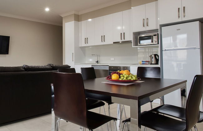 Renmark Holiday Apartments - Photo 10