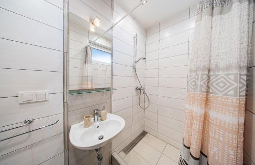 Flexible SelfCheckIns 202 - Zagreb - 1 Bedroom - Loggia - Foto 24