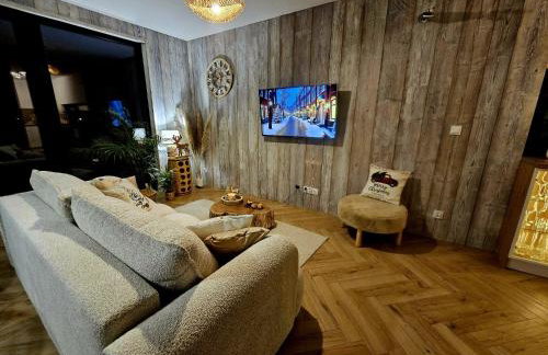 Stodoły na wzgórzu - Foto 50