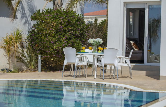 Villa Sunrise 11 in Ayia Napa - Foto 1