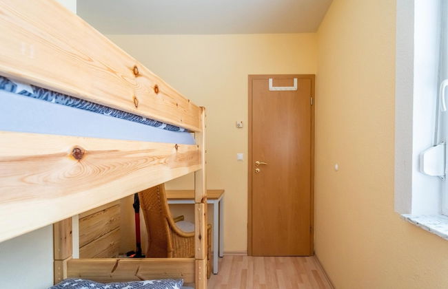 Pretty Holiday Home in Suhl Right Next to the Forest - Foto 13