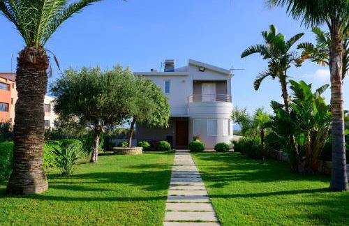 Elia Seaside Villa, Amazing 2-Story Eco Pool House! - Foto 8