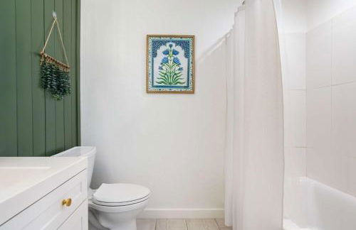 2BR Beach Getaway - Pool Gym Near Space Coast - Foto 21