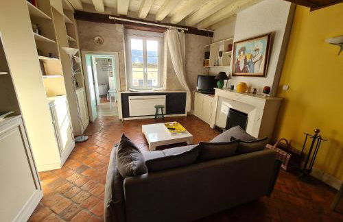 Appartement charmant, 3 chambres, centre de Meung-sur-Loire, près de la Loire et du château - FR-1-590-246 - Photo 6