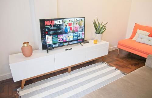 Apartamentos de 1 e 2 quartos com garagem próximo ao Parque Barigui Domo Hospedagem - Foto 53