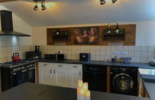 Trelaske Mill Cider Barn-with Hot Tub, Fire Pit BBQ - Foto 21