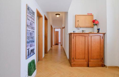 Villa Magoito - Photo 2