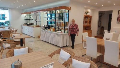 Gästehaus u Ferienwohnungen Veronika incl Frühstücksbuffet und KönigsCard mit 200 kostenlosen Attraktionen - Foto 2