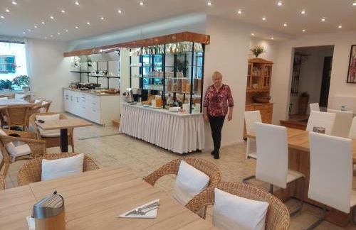 Gästehaus u Ferienwohnungen Veronika incl Frühstücksbuffet und KönigsCard mit 200 kostenlosen Attraktionen - Foto 2