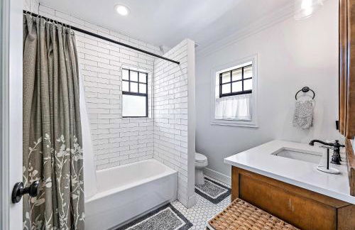 Palm Haven - Tropical Chic Home with Pool in Grandview Heights - Foto 23