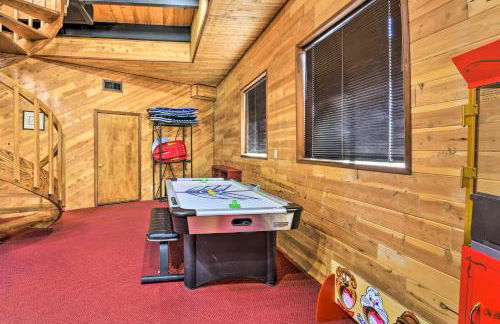 Cozy Grand Woodland Cabin with Mountain Views - Foto 24