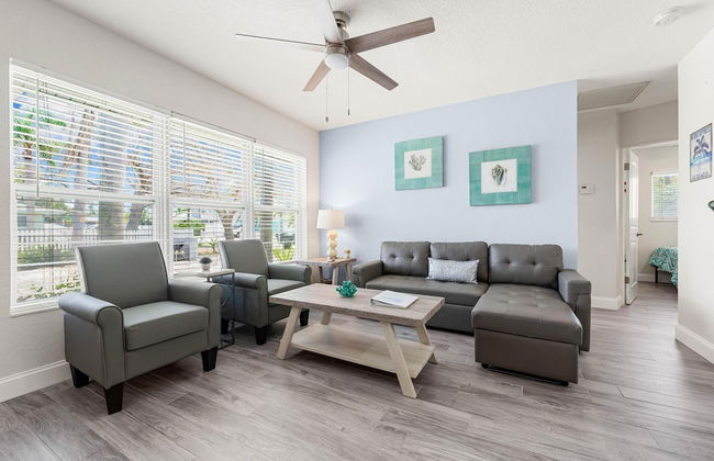 Sun and Sea by Beachside Management - Foto 24