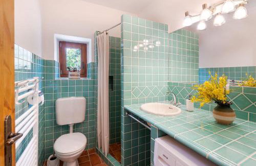 Traditionelle Steinfinca mit Spielbereich, Babybett, Waschmaschine, Liegen - Foto 18