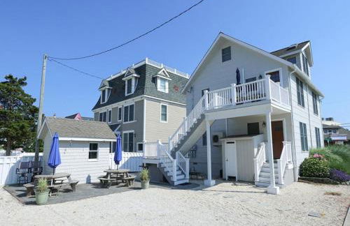 Wifi, Ourdoor Shower, Porch Ocean Side 1St Floor Duplex, A Short Walk From The Best Lbi Attractions, A Small Park, And The Beach, - Foto 22