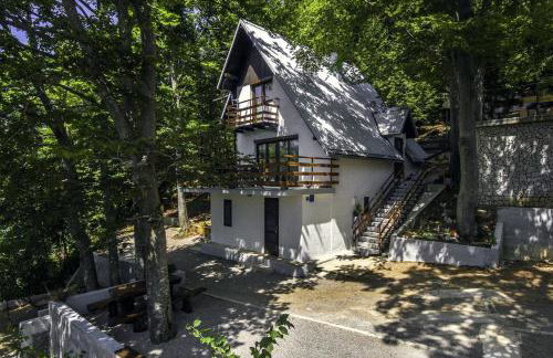 Holiday house with a parking space Zlobin, Gorski kotar - 15452 - Foto 1