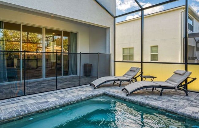 Spacious New Modern Retreat - Foto 31