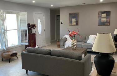 Modern house with pool near Downtown - Foto 14