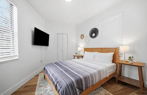 Dormont Pittsburgh 1B Stylish and Modern 1 Bedroom Apartment, Free Street Parking - Foto 1