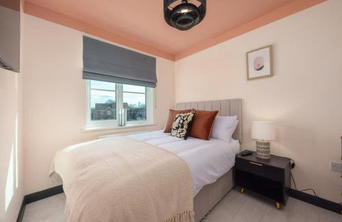 Luxuriou 5 Bedroom House By Homebird Property Management Short Lets & Serviced Accommodation Leeds With Private Parking & Free WiFi - Foto 8