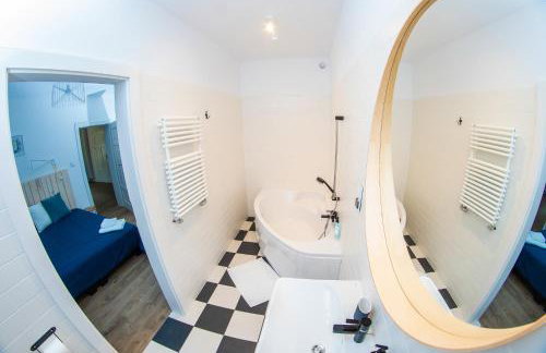 Pałac i Folwark Brzeźnica - Foto 58