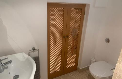 Cozy 1 Bedroom Basement Flat - Foto 8