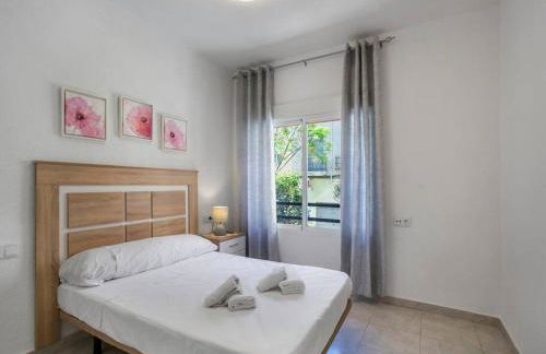 Central Alicante Urban Escape - Photo 13