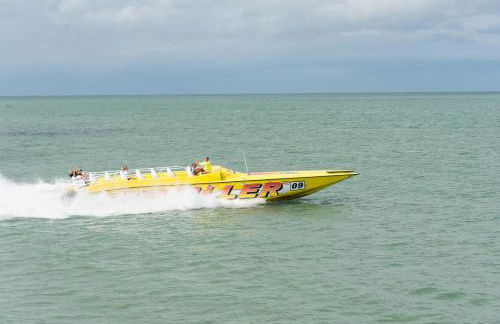 NEW 2bed2bath condo - CLEARWATER BEACH - FREE Wi-Fi and Parking - Foto 32