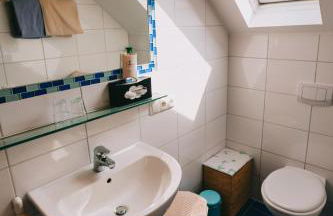 Bio-Weingut Staffelter Hof - Foto 78