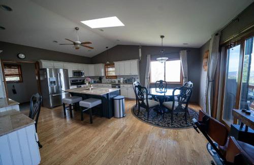 Starry Mountain Manor! Infinity Swing, Decks, Spa - Foto 33