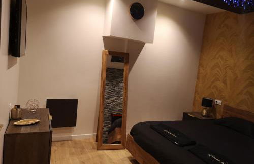 Appartement haut de gamme avec jacuzzi sauna à 5min de la plage à pied - Foto 14