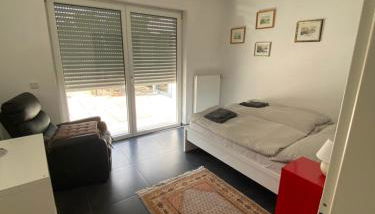 Haus mit Garten und 2 Schlafzimmern - Foto 3