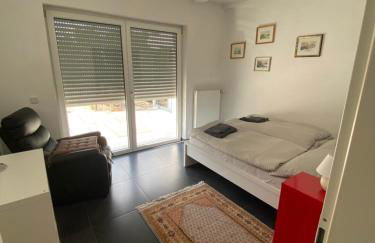 Haus mit Garten und 2 Schlafzimmern - Foto 3