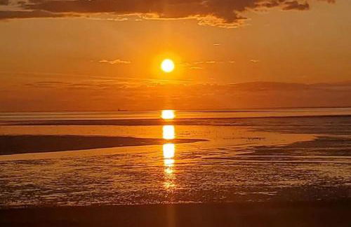 Premium Caravan - Sleeps 6 - Parking - Pool - Foto 17