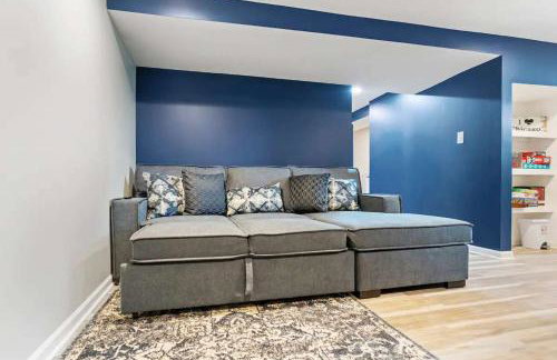 Newly remodeled Near Lake 4BR Hot Tub Navy Family home - Foto 18