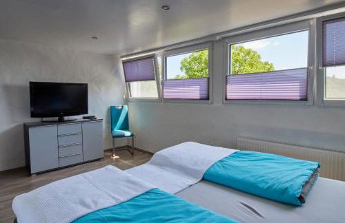 Schwarzer Kater Blankenheim - Foto 21