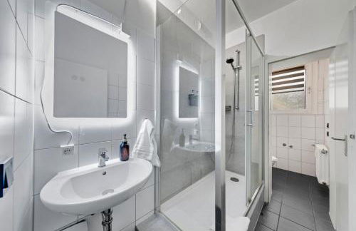 Apartment Düsseldorf 100QM, 6 Personen, Balkon, Messe, Küche - Foto 10