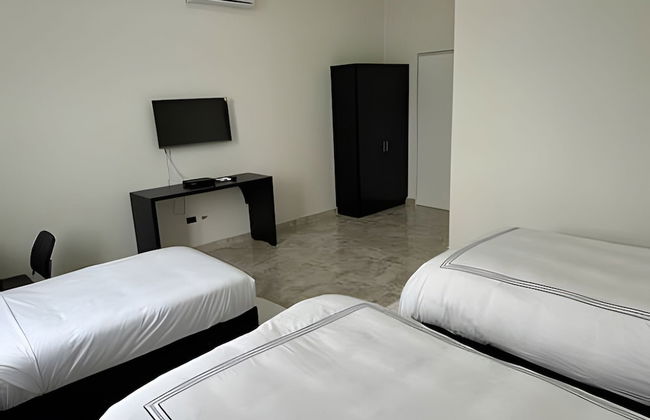 RIO HOTEL - Photo 24