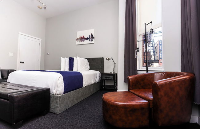 Maverick Suites at 245 Newbury St - Photo 54