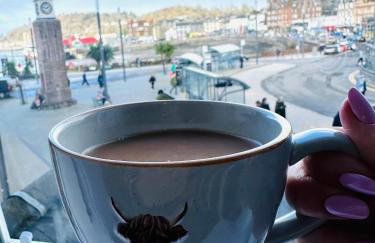 Kilmartin Court Apartments - No3 By The Sea & No2 With A View - free parking - Foto 19