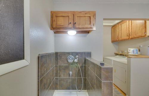 Cozy Red Feather Lakes Retreat with Deck and Yard - Foto 22