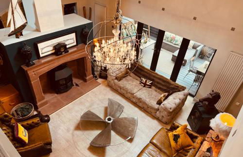 Bonshaw Grange-Riverside Country Retreat, & HotTub - Photo 1