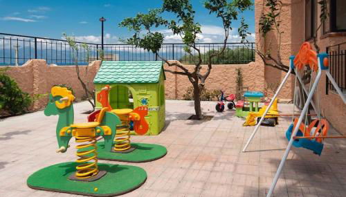 Villa Adelaide, Casa Vacanze a Reggio Calabria - Foto 5, Garden