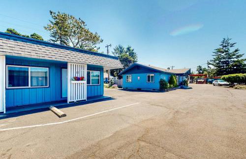 Lamplighter Inn - 117 Whale Watching - Photo 15