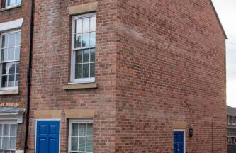 Relaxing Town Centre House - Perfect for Exploring - Photo 7