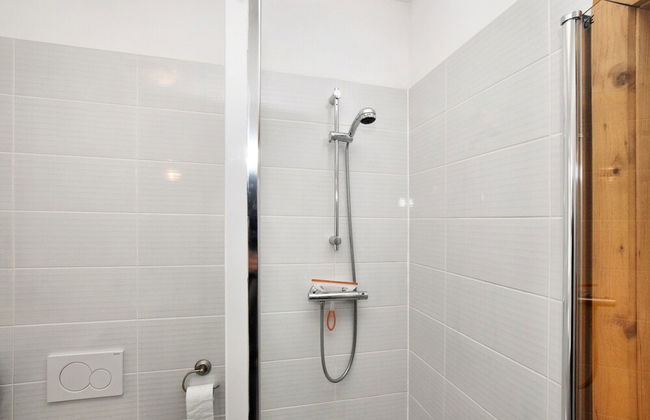 Holiday Home Ideal for Groups - Photo 31