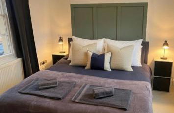 Stylish Townhouse in Leamington with parking - Foto 1